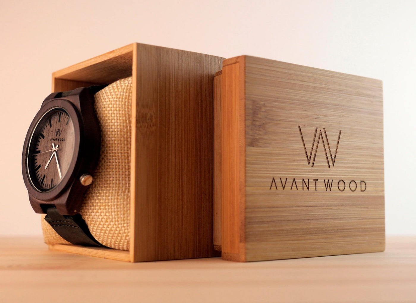 EBONY WOOD WATCH - LEATHER STRAP (45MM) – AVANTWOOD display picture 1